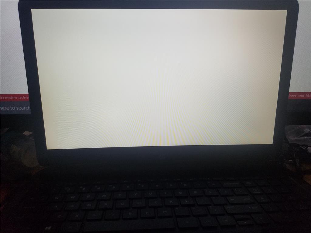 سفید شدن تصویر لپ تاپ